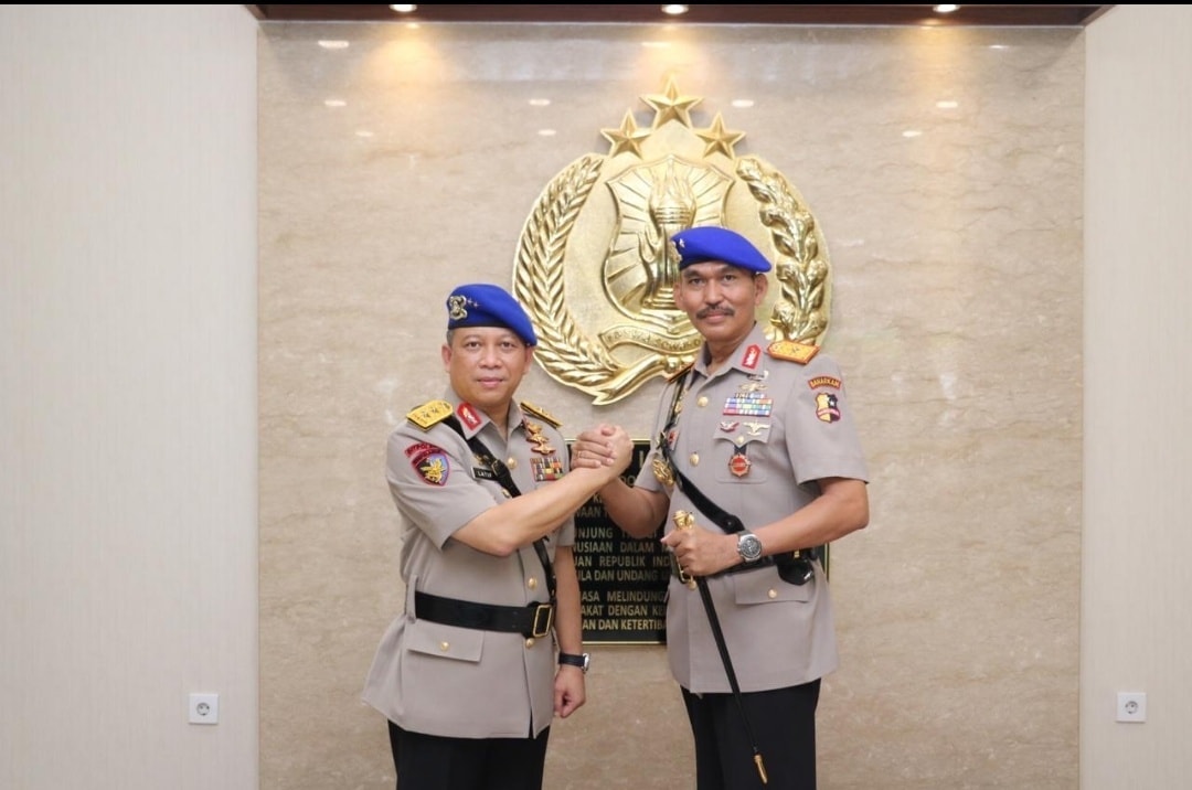 Kabaharkam Polri Pimpin Serah Terima Jabatan Kakorpolairud Di Gedung Baharkam Polri