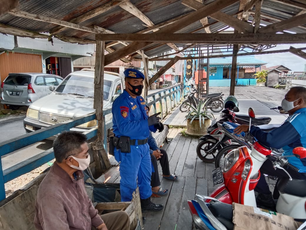 Giat polmas di bantaran Daerah Aliran Sungai (DAS) Arut Oleh Satpolair Polres Kobar