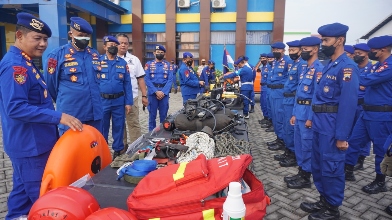 Ditpolairud Polda Jateng Gelar Apel Pasukan dan Peralatan SAR Dalam Rangka Penanggulangan dan Antisipasi Bencana Alam