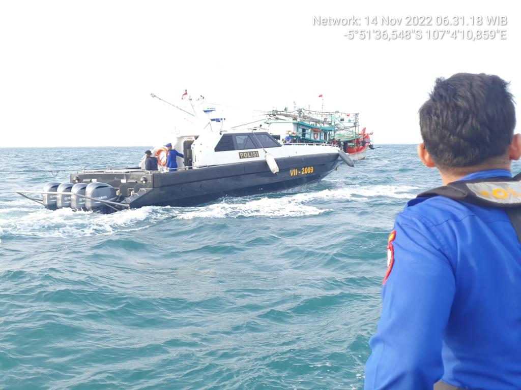 Kapal Polisi Cari KM. Citra Sena Yang Mati Mesin dan Hilang Kontak di Perairan Teluk Jakarta