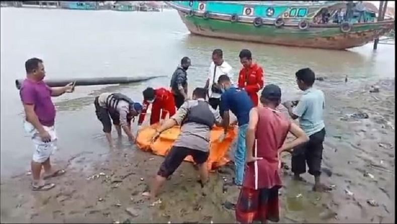 Palembang Gempar, Mayat Remaja Ditemukan Terapung di Pinggir Sungai Musi