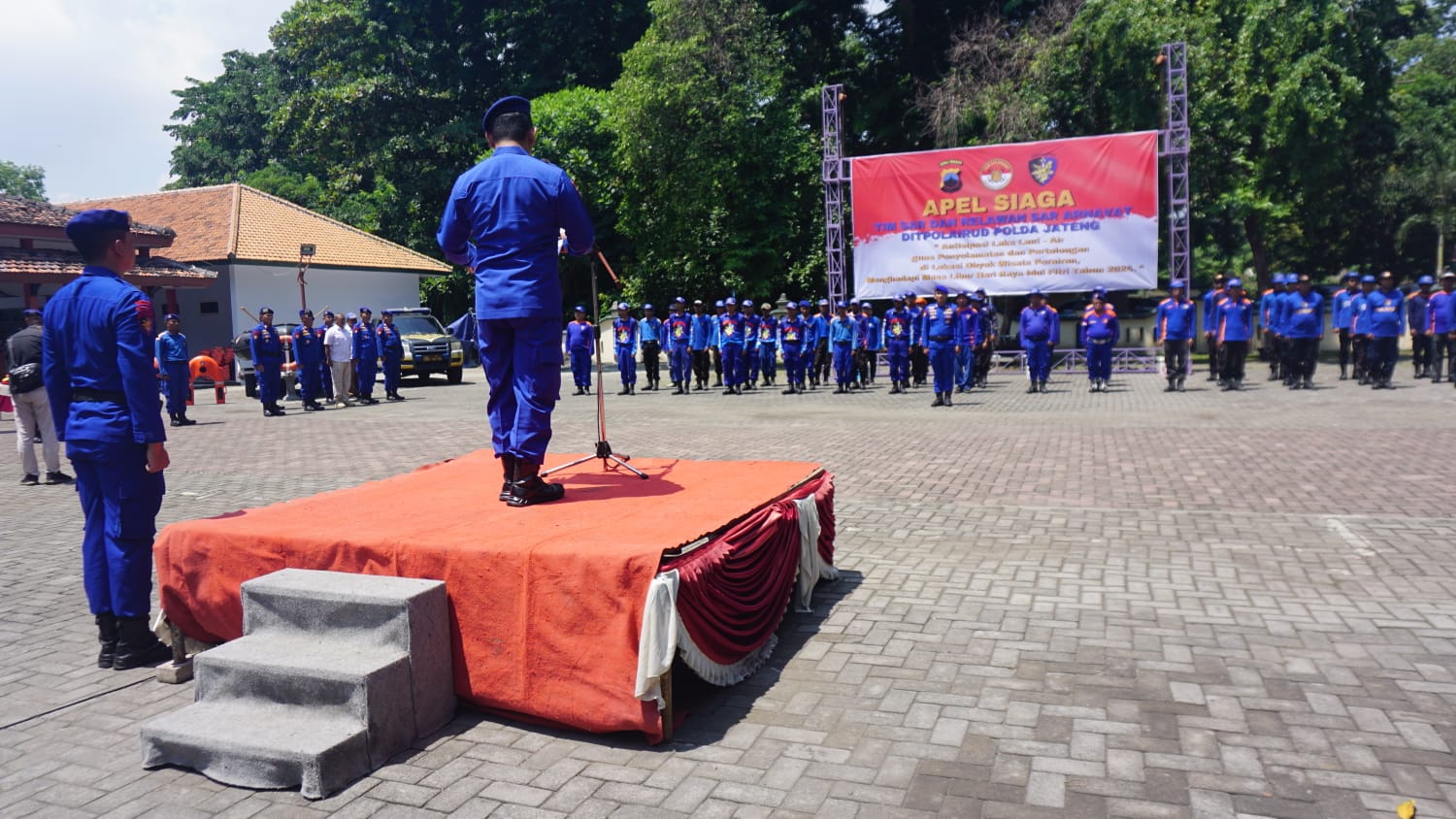 Tim Relawan SAR ARNAVAT Dapat Pelatihan Penyelamatan dan Pertolongan dari Ditpolairud Polda Jateng