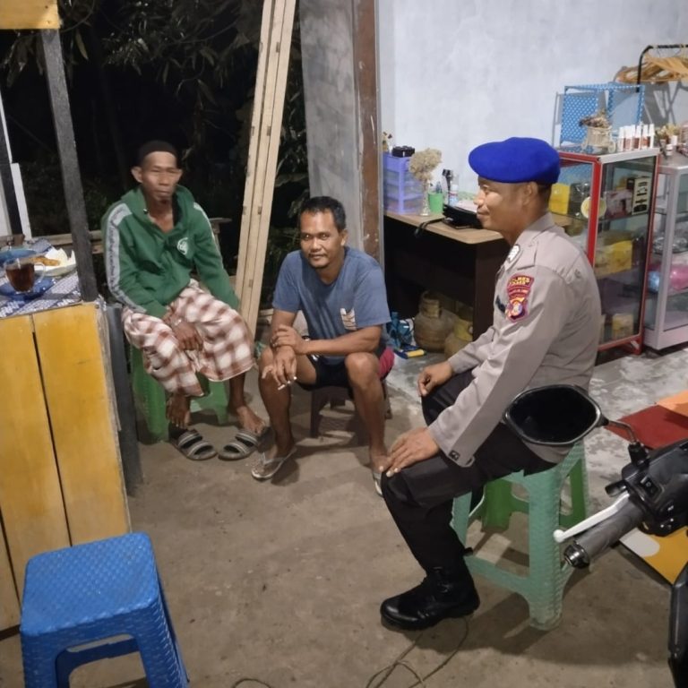 Sat Polairud Tingkatkan Patroli Dialogis Ke Warga Pesisir Desa Pondng
