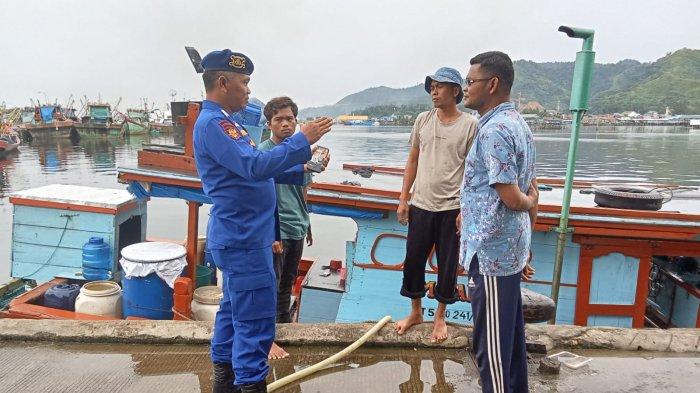 Polres Sibolga Sambangi Nelayan, Beri Pesan Kamtibmas Menjelang Pilkada