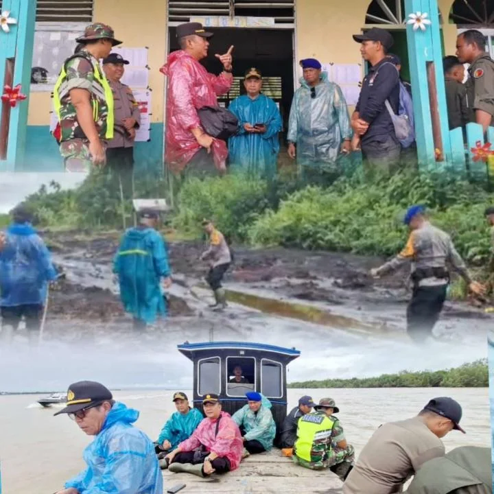 Diguyur Hujan Lewati Jalan Berlumpur, Kapolsek Kuala Kampar Monitoring Pemungutan Suara Pilkada
