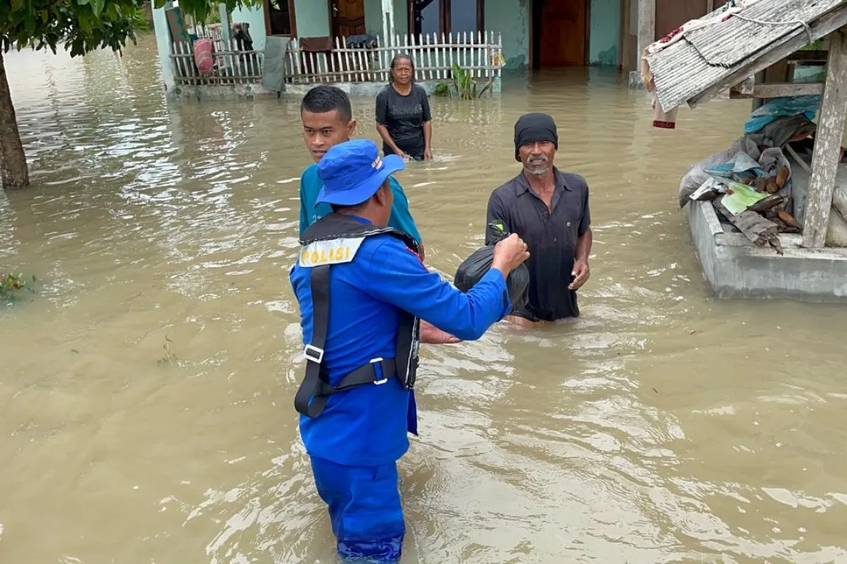 Melalui Blue Light Patrol Sat Polairud Karangasem, Ajak Masyarakat Ciptakan Kamtibmas Kawasan Obyek Wisata