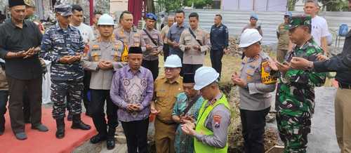 Kapolda Jatim Letakkan Batu Pertama Pembangunan Mako Satpolairud Polres Malang