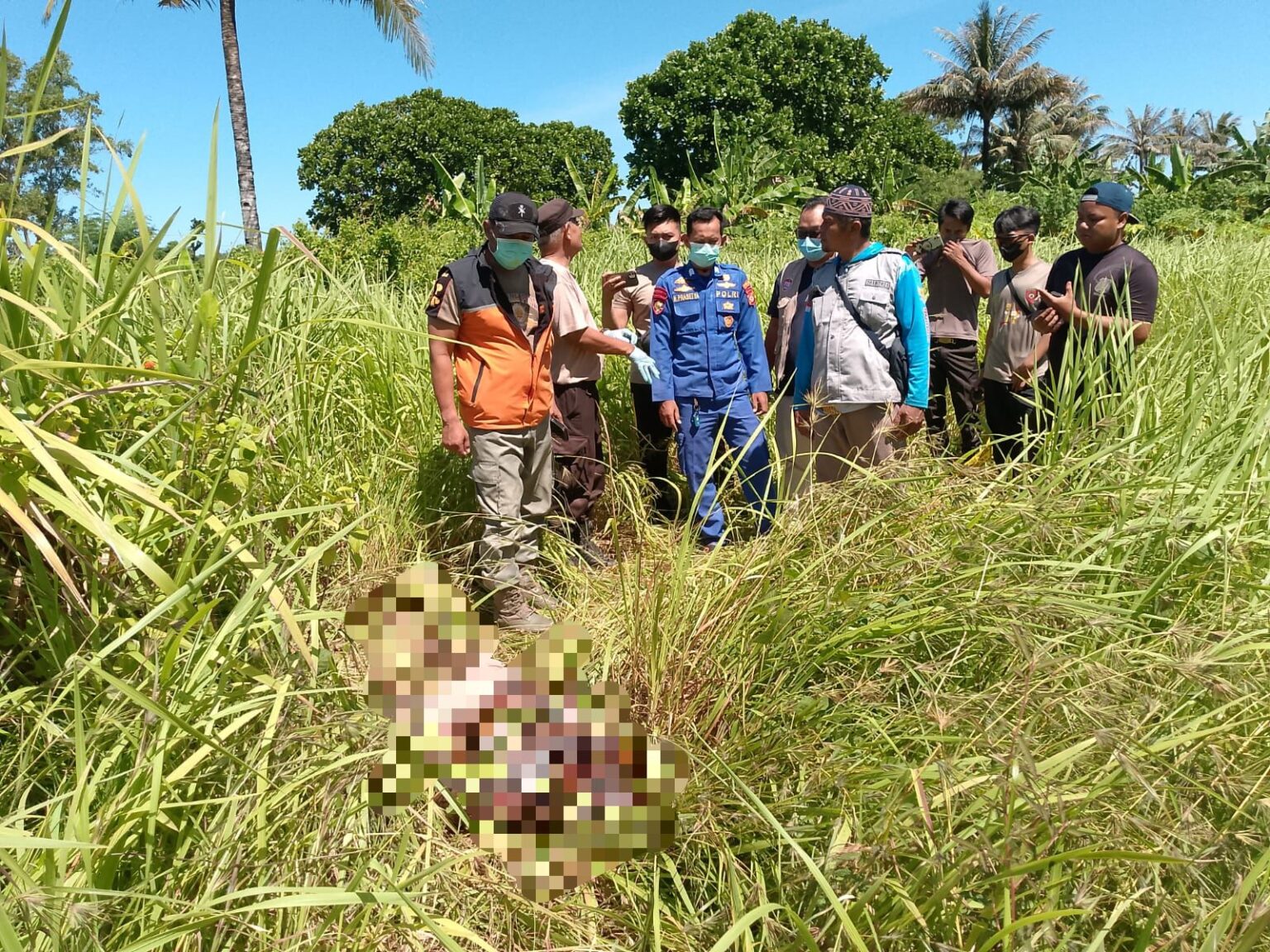 Sat Polairud Polres Garut Temukan Mayat Wisatawan yang Hilang di Pantai Santolo