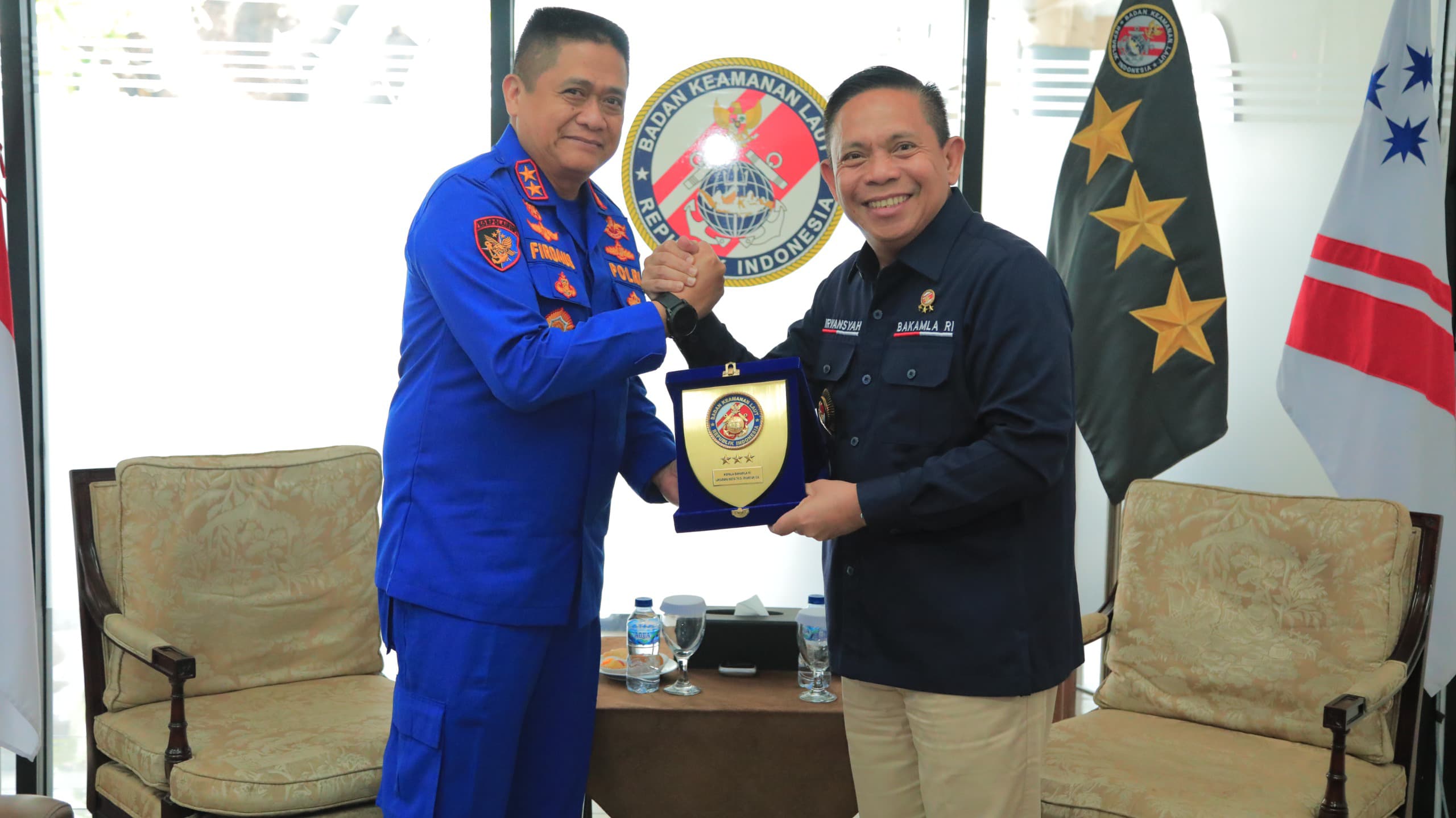 TERUS BERSINERGI : KAKORPOLAIRUD BAHARKAM POLRI COURTESY CALL KE KABAKAMLA RI