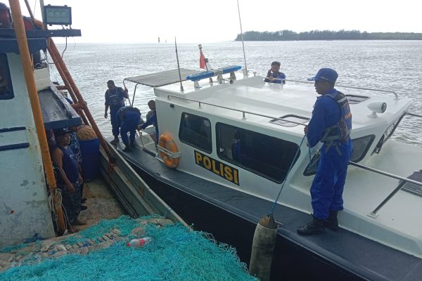 Satuan Polairud Polres Merauke Gencar Lakukan Patroli Perairan Muara dan perairan Kali Maro