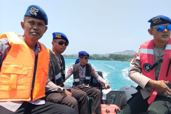 Hari Ketiga, Tim Gabungan Polairud dan Basarnas Terus Cari Korban Lompat ke Laut dari KMP Wira Artha